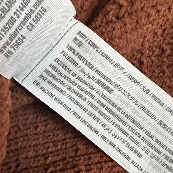 Abercrombie & Fitch Soft AF Crew Neck Sweater - Picture 3 of 4